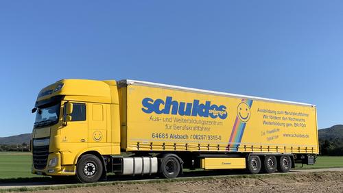 Sattelzug